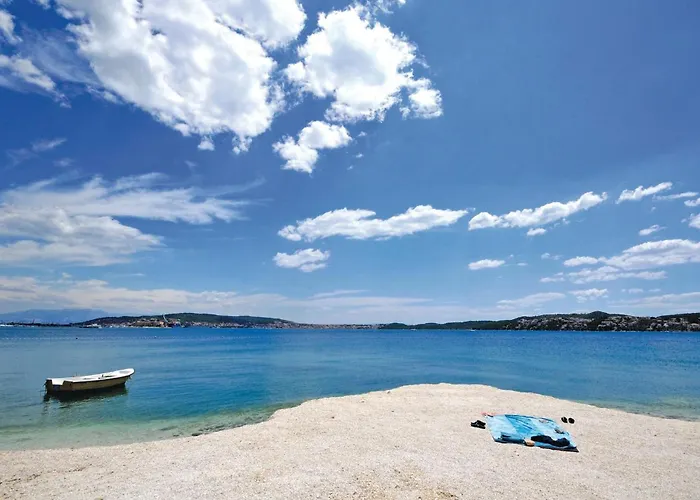 Cozy In Okrug Gornji With Sauna Dom wakacyjny Trogir